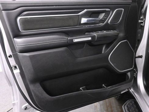 Used 2023 RAM 1500 Laramie AWD/4WD image 13