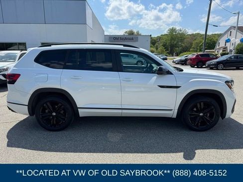 Certified 2023 Volkswagen Atlas SEL R-Line AWD/4WD image 4
