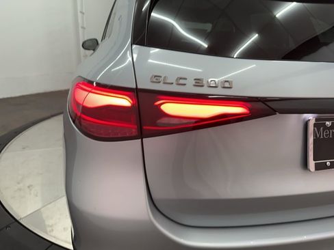 New 2026 Mercedes-Benz GLC 300 image 28