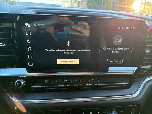 Used 2024 GMC Sierra 3500 SLT w/ SLT Premium Package image 21