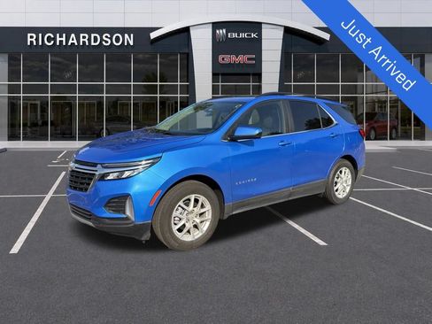 Used 2024 Chevrolet Equinox LT FWD image 1