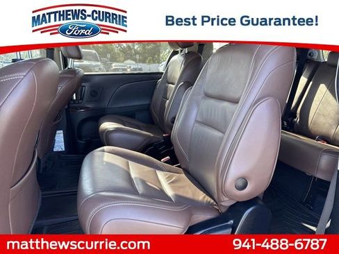 Used 2019 Toyota Sienna Limited Premium w/ Outdoor Package AWD/4WD image 13