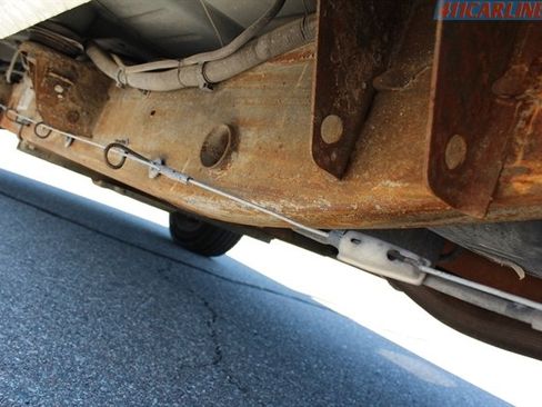 Used 2001 Chevrolet Silverado 2500 LS w/ Off-Road Skid Plate Pkg AWD/4WD image 40