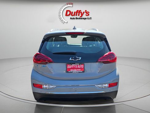 Used 2020 Chevrolet Bolt Premier w/ Infotainment Package FWD image 23