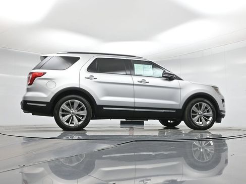 Certified 2018 Ford Explorer Limited image 49