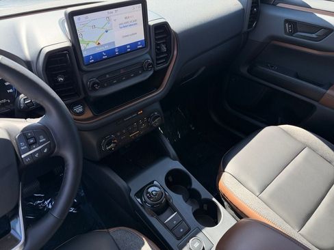 Used 2024 Ford Bronco Sport Outer Banks w/ Tech Package AWD/4WD image 18