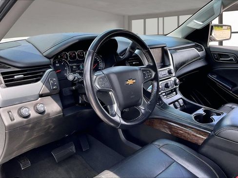 Used 2019 Chevrolet Tahoe LT AWD/4WD image 17