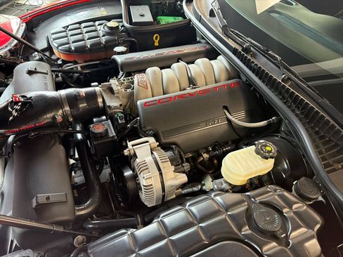 Used 1999 Chevrolet Corvette Coupe RWD image 25