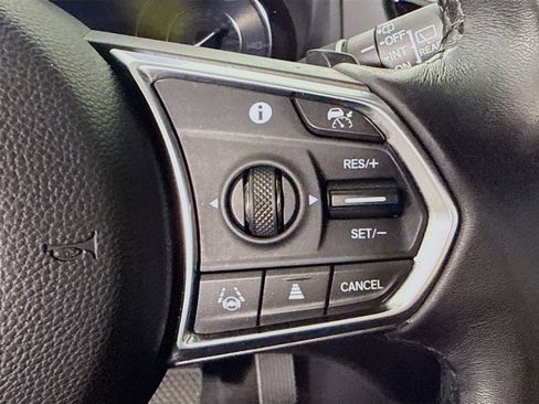 Used 2024 Acura RDX SH-AWD image 15