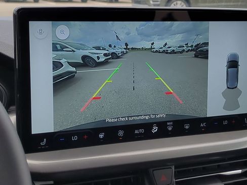 New 2025 Ford Escape SE image 26