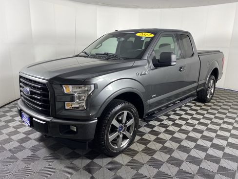 Used 2017 Ford F150 XLT w/ Equipment Group 301A Mid AWD/4WD image 8