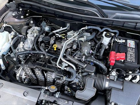 Used 2025 Nissan Altima 2.5 SV image 29