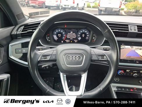 Used 2021 Audi Q3 2.0T Premium Plus w/ Premium Plus Package image 19