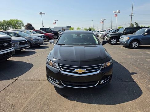 Used 2016 Chevrolet Impala LT FWD image 8
