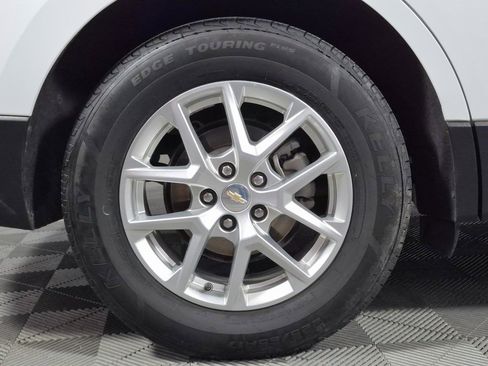 Used 2022 Chevrolet Equinox LS w/ LS Convenience Package image 25