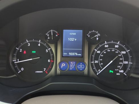 Used 2015 Lexus GX 460 Luxury AWD/4WD image 15