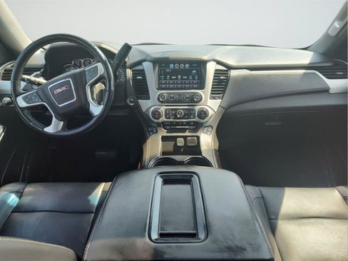 Used 2020 GMC Yukon SLT AWD/4WD image 10