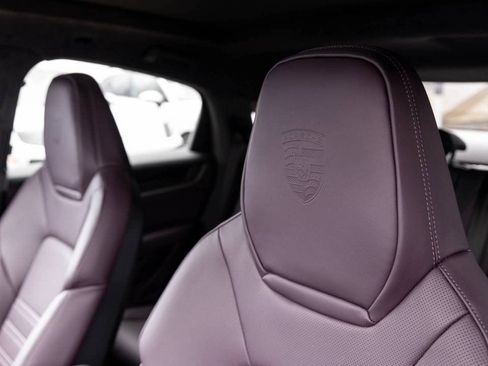 Certified 2026 Porsche Cayenne S AWD/4WD image 24