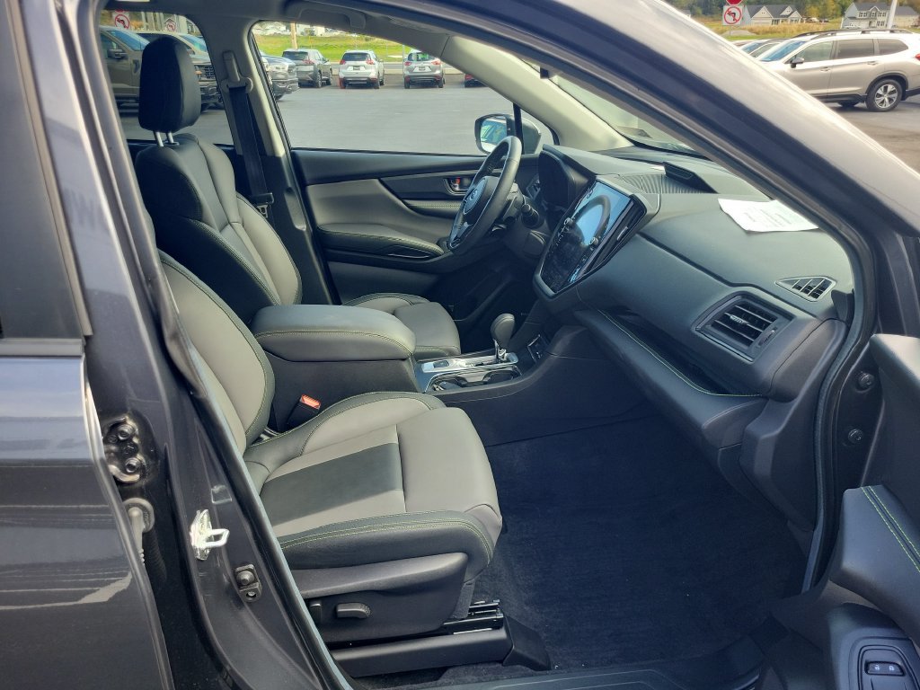 Used 2024 Subaru Ascent Onyx Edition Limited AWD/4WD image 12