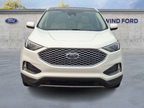 Used 2024 Ford Edge SEL w/ Convenience Package AWD/4WD image 2