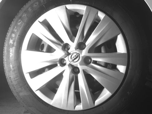 Used 2025 Nissan Sentra S image 15