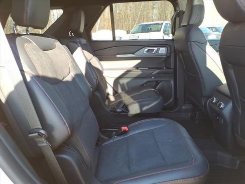 New 2026 Ford Explorer ST w/ Sun And Sound Package image 10