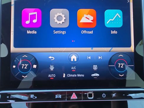 Certified 2025 Mercedes-Benz GLC 300 GLC 300 image 25