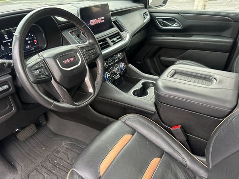 Used 2023 GMC Yukon XL AT4 w/ AT4 Premium Package image 10