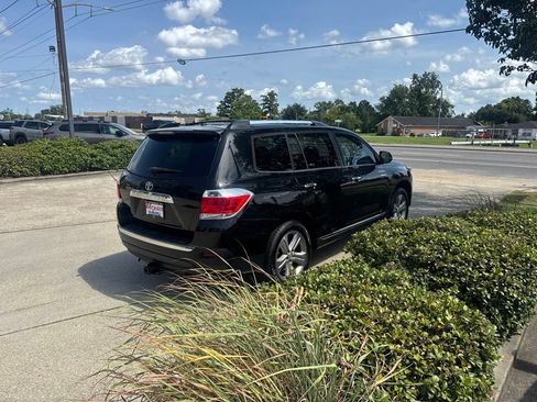 Used 2012 Toyota Highlander Limited FWD image 7