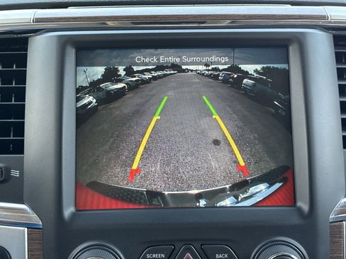 Used 2014 RAM 1500 Laramie image 21