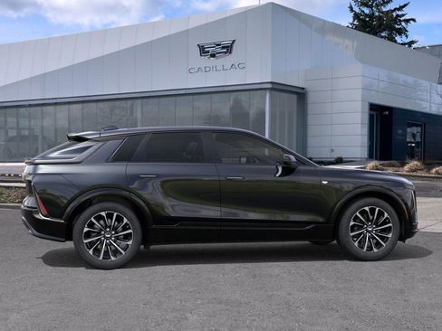 New 2026 Cadillac Lyriq Sport image 6