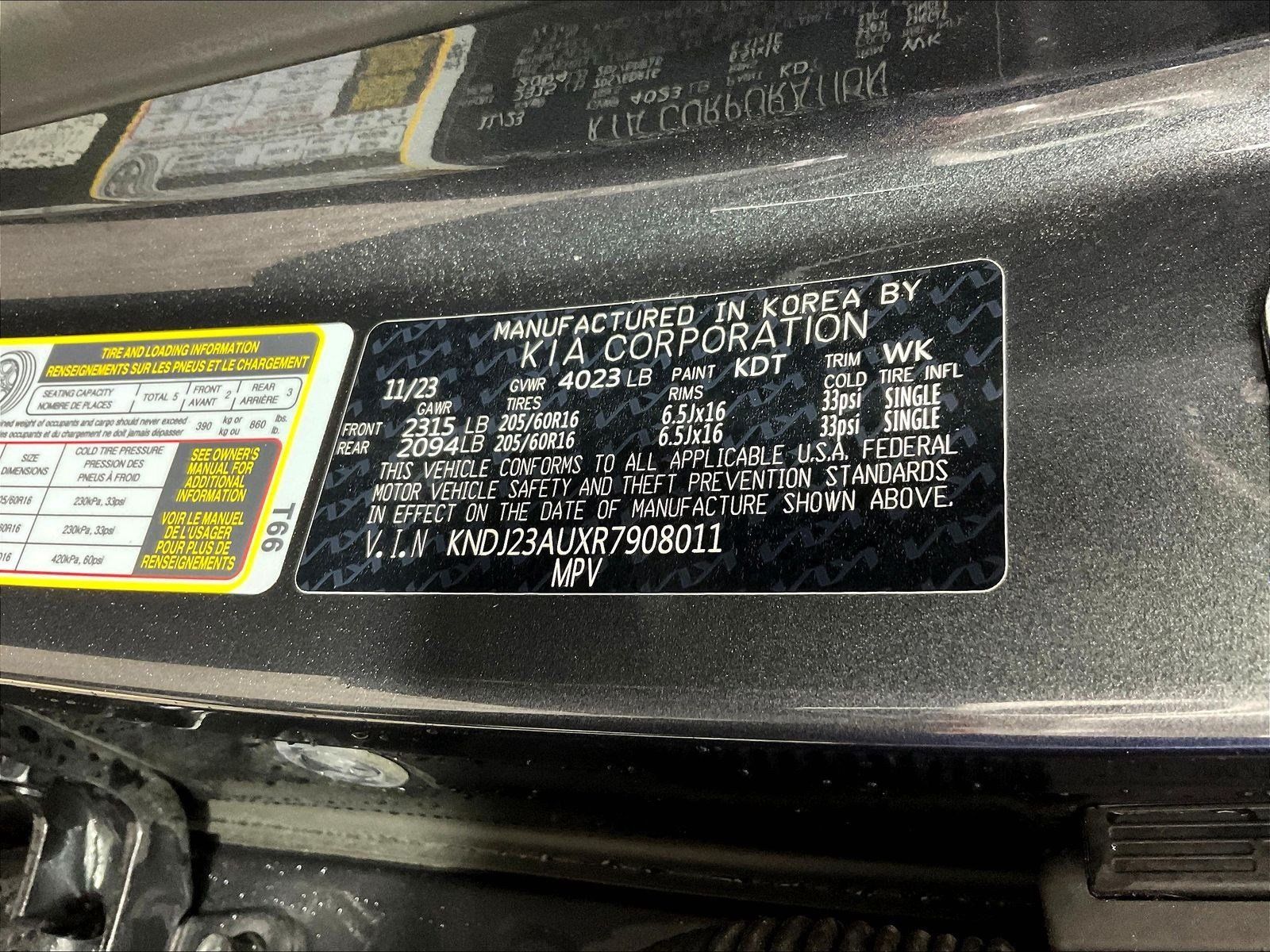 Used 2024 Kia Soul LX FWD image 18
