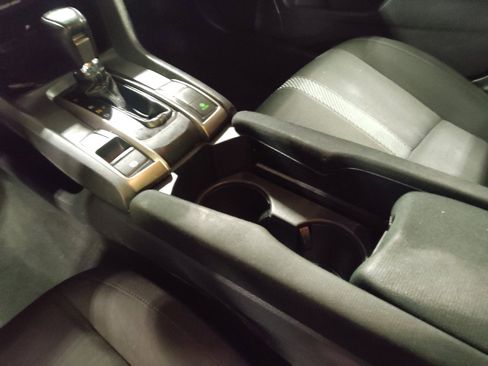 Used 2019 Honda Civic Sport image 26