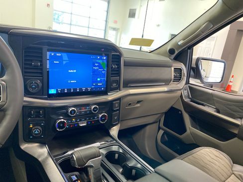 New 2025 Ford F150 Platinum w/ Equipment Group 703A Plus image 13