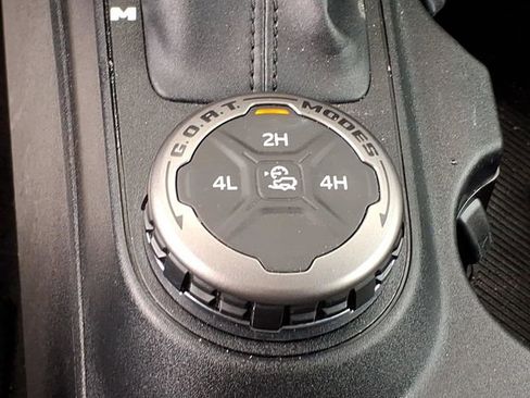 Used 2023 Ford Bronco 4-Door AWD/4WD image 16
