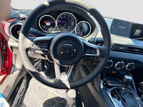 New 2026 MAZDA MX-5 Miata Grand Touring RWD image 19