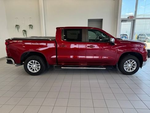 Certified 2023 Chevrolet Silverado 1500 LT AWD/4WD image 37
