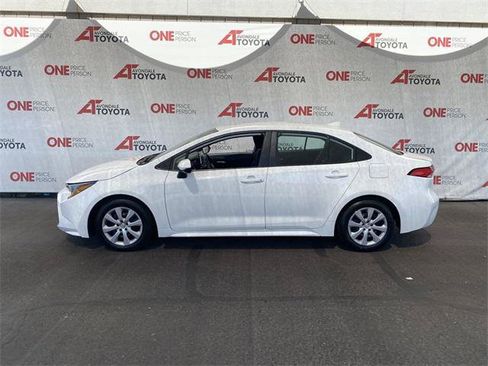 Certified 2021 Toyota Corolla LE FWD image 6