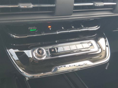 New 2026 Lincoln Corsair Reserve image 22