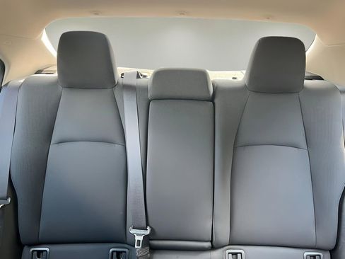 Used 2021 Toyota Corolla LE FWD image 20