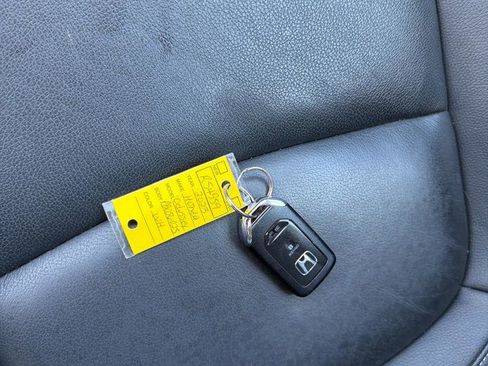 Used 2023 Honda Odyssey EX-L image 30