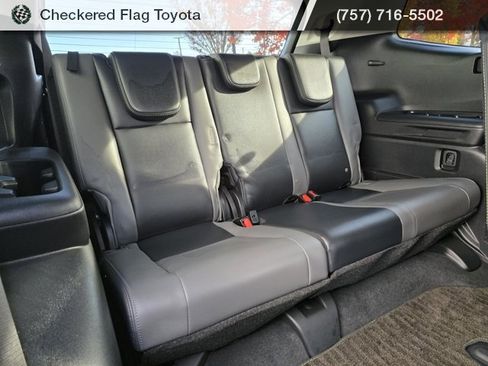 Used 2024 Subaru Ascent Onyx Edition image 49