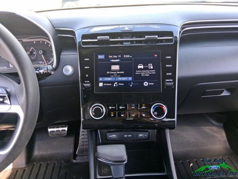 Used 2022 Hyundai Santa Cruz SEL image 18