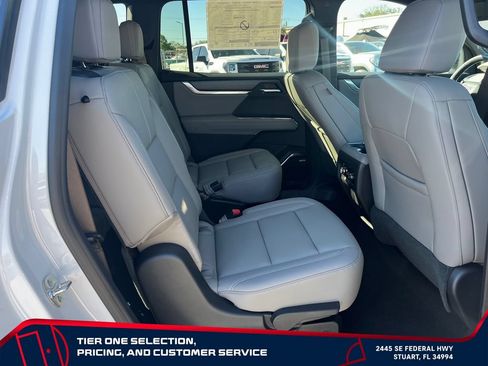 New 2026 GMC Acadia Elevation w/ Black Edition FWD image 18