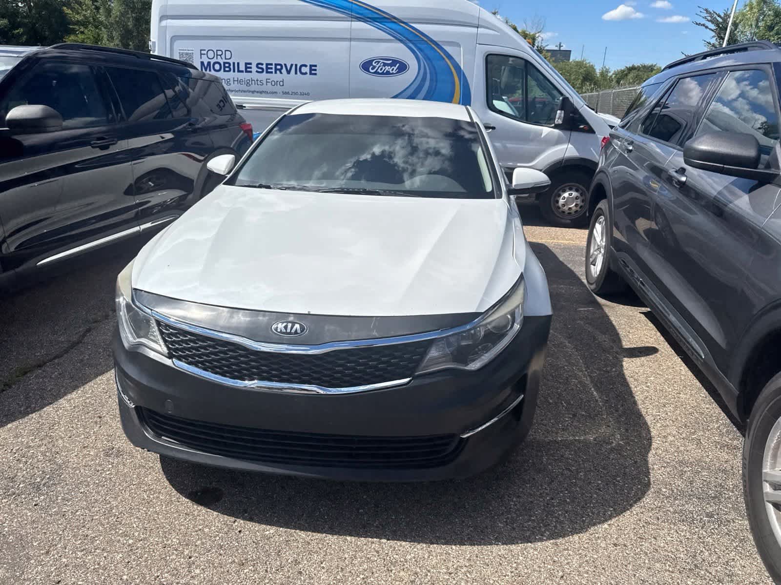 Used 2016 Kia Optima LX FWD image 3