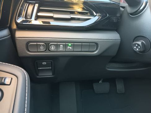 Used 2025 Acura MDX FWD w/ Technology Package image 27