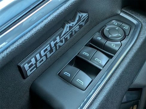 Used 2023 Chevrolet Silverado 1500 High Country image 24