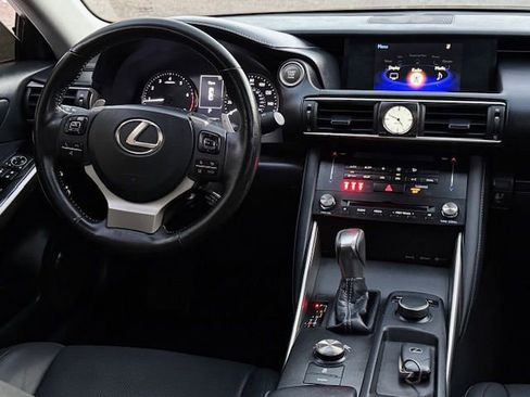 Used 2018 Lexus IS 300 w/ Accessory Package image 9