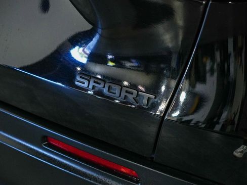 Used 2023 Honda HR-V Sport image 11