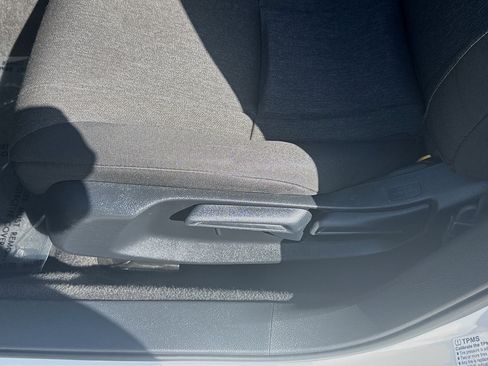 Certified 2024 Honda Accord LX image 17